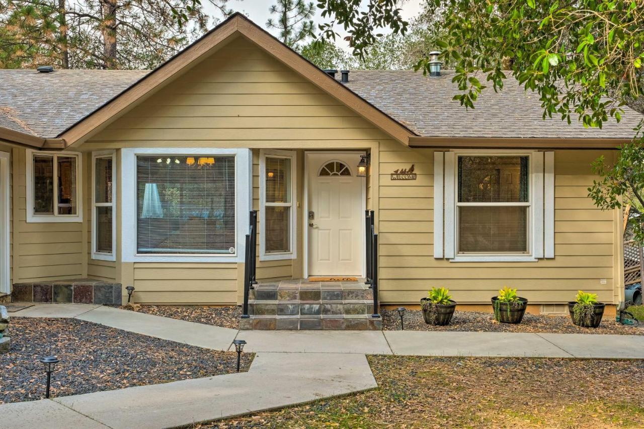 Groveland Gem With Deck, Game Room And Much More! Bagian luar foto