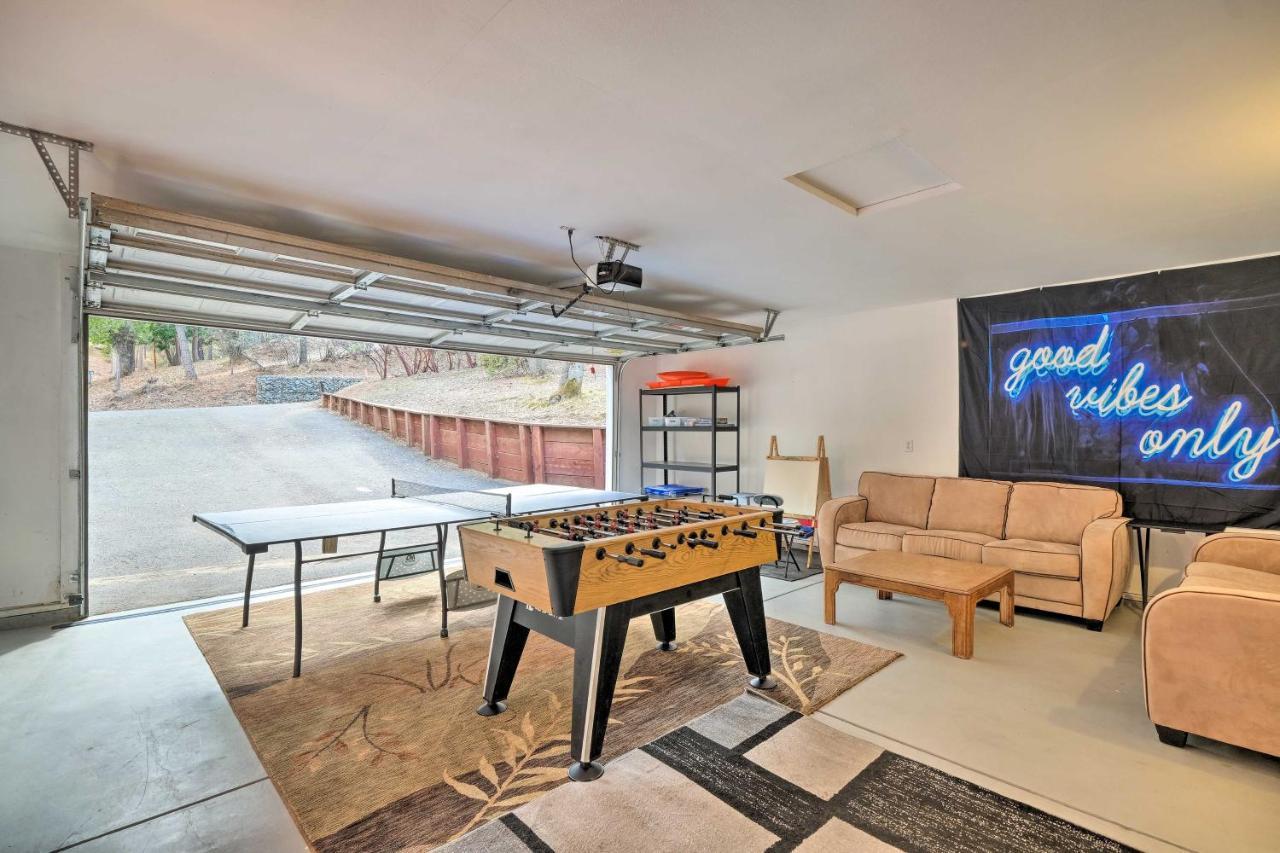 Groveland Gem With Deck, Game Room And Much More! Bagian luar foto